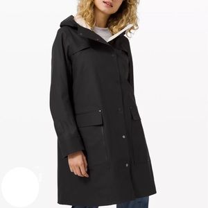 **Rare** Lululemon Into the Drizzle Jacket